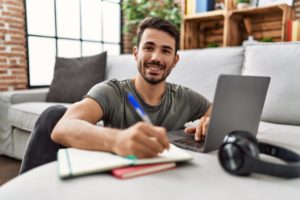 comment créer blog site wordpress communiquer réseaux sociaux